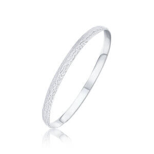 Sterling Silver 5.4mm Hammered Court Bangle