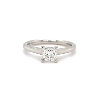 Pre-Owned 0.70ct Princess cut Diamond Classic Engagement ring set in Platinum