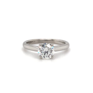 Pre-Owned 1.00ct Round Brilliant cut Diamond Classic Engagement ring set in Platinum