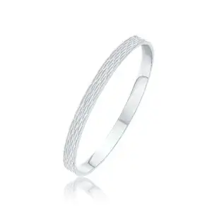 Silver 6mm Flat Bangle with Diamond Cut Marquise Pattern